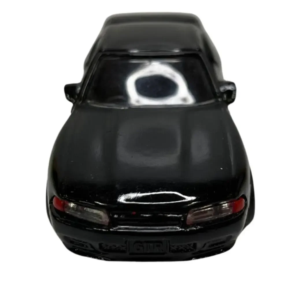 Tomica Black Nissan Skyline GT-R No. 20 1:59 Tomy Diecast Model Collectible Car